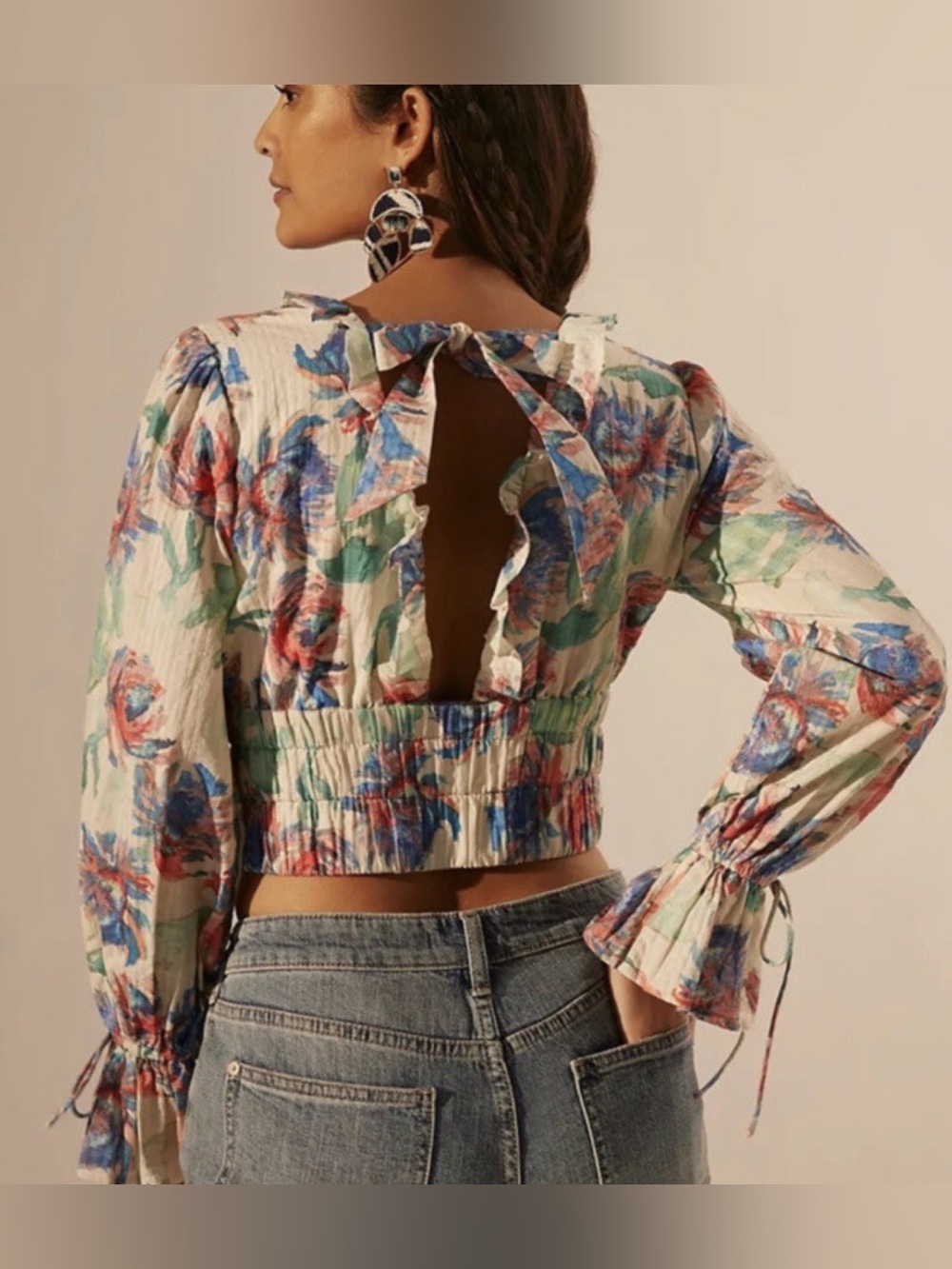Floral Ruffle V-Neck Crop Top - Multicolor - Picture 4 of 9